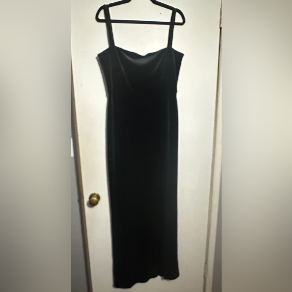 Elegant Black Velvet Dress